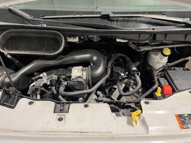 Used 2022 Ford Transit 350 XLT image 9