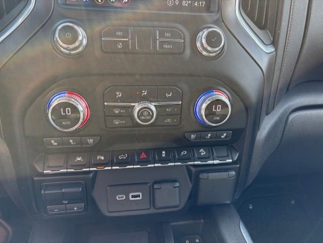 Used 2022 GMC Sierra 1500 AT4 w/ AT4 Premium Package image 17