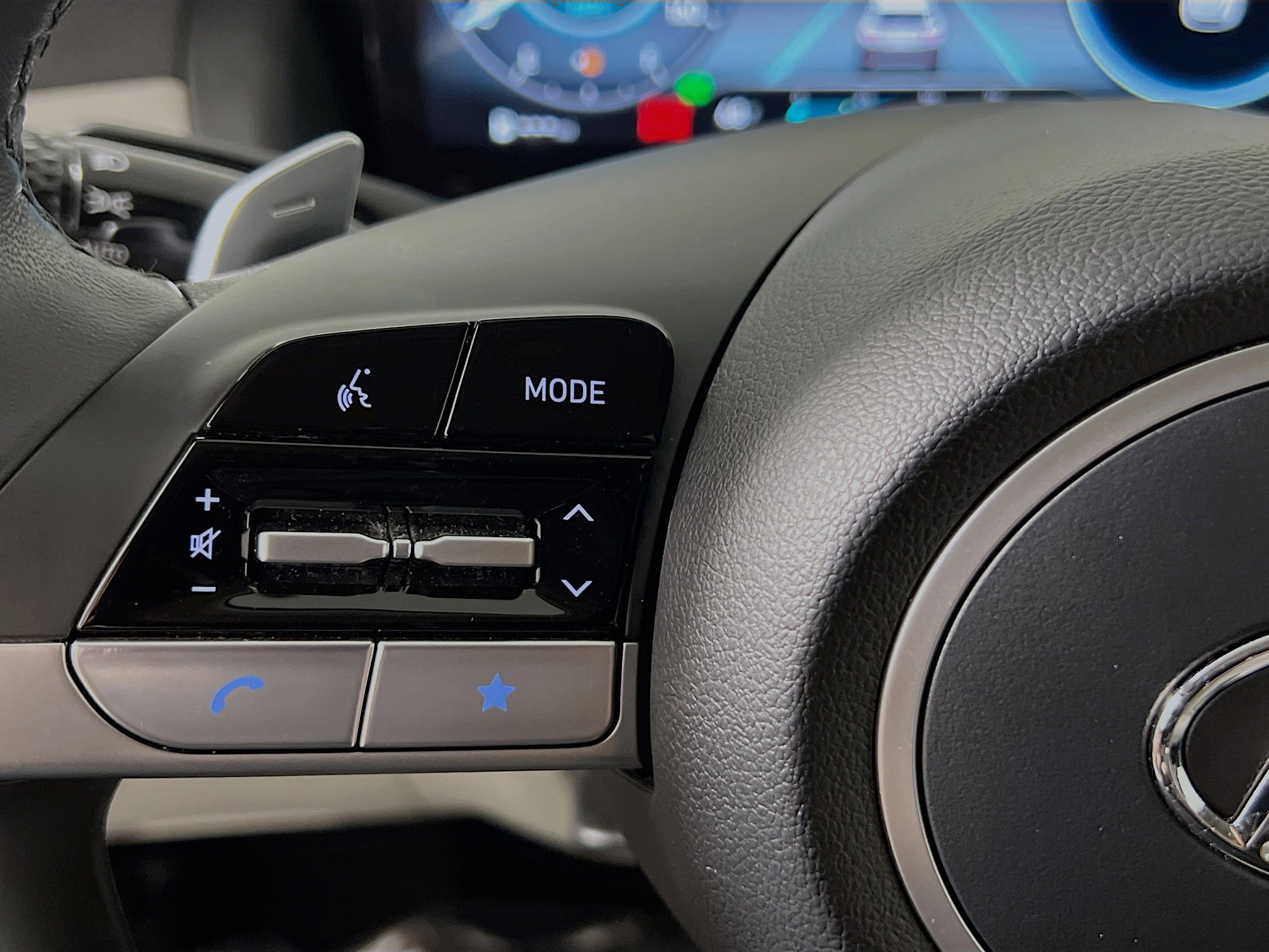 Used 2023 Hyundai Tucson Limited image 19