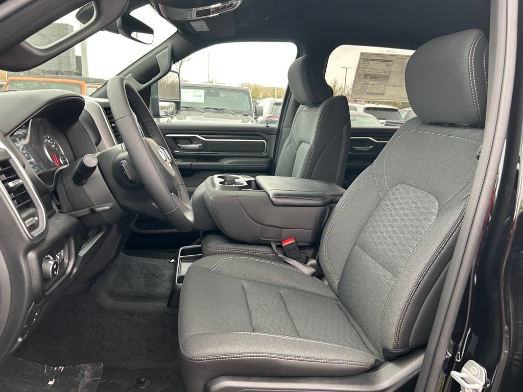 New 2026 RAM 1500 Big Horn AWD/4WD image 23