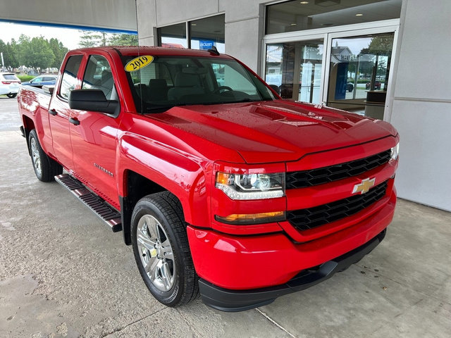 Used 2019 Chevrolet Silverado 1500 Custom w/ Custom Convenience Package image 5