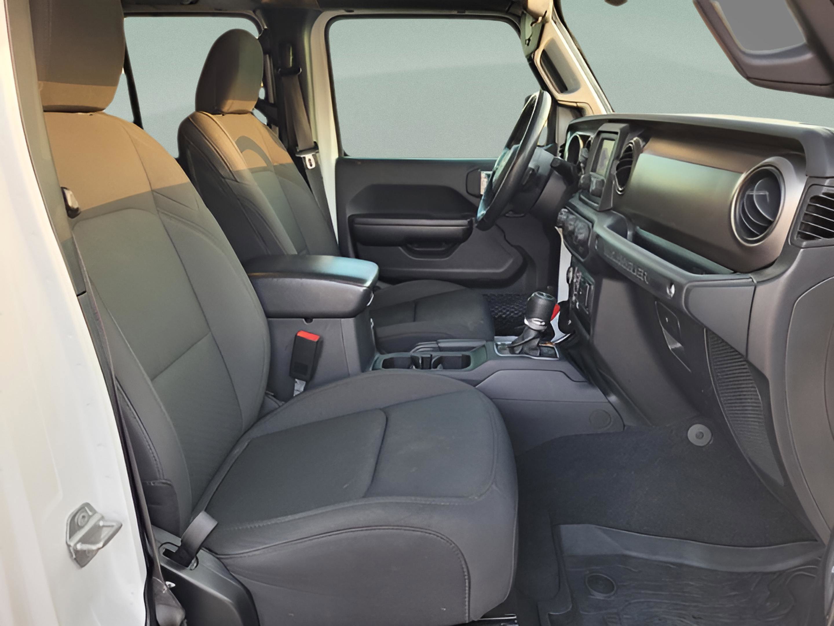 Used 2020 Jeep Wrangler Unlimited Sport image 14