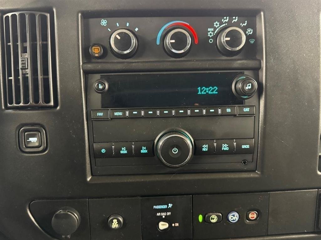 Used 2021 GMC Savana 2500 w/ Driver Convenience Package RWD image 22