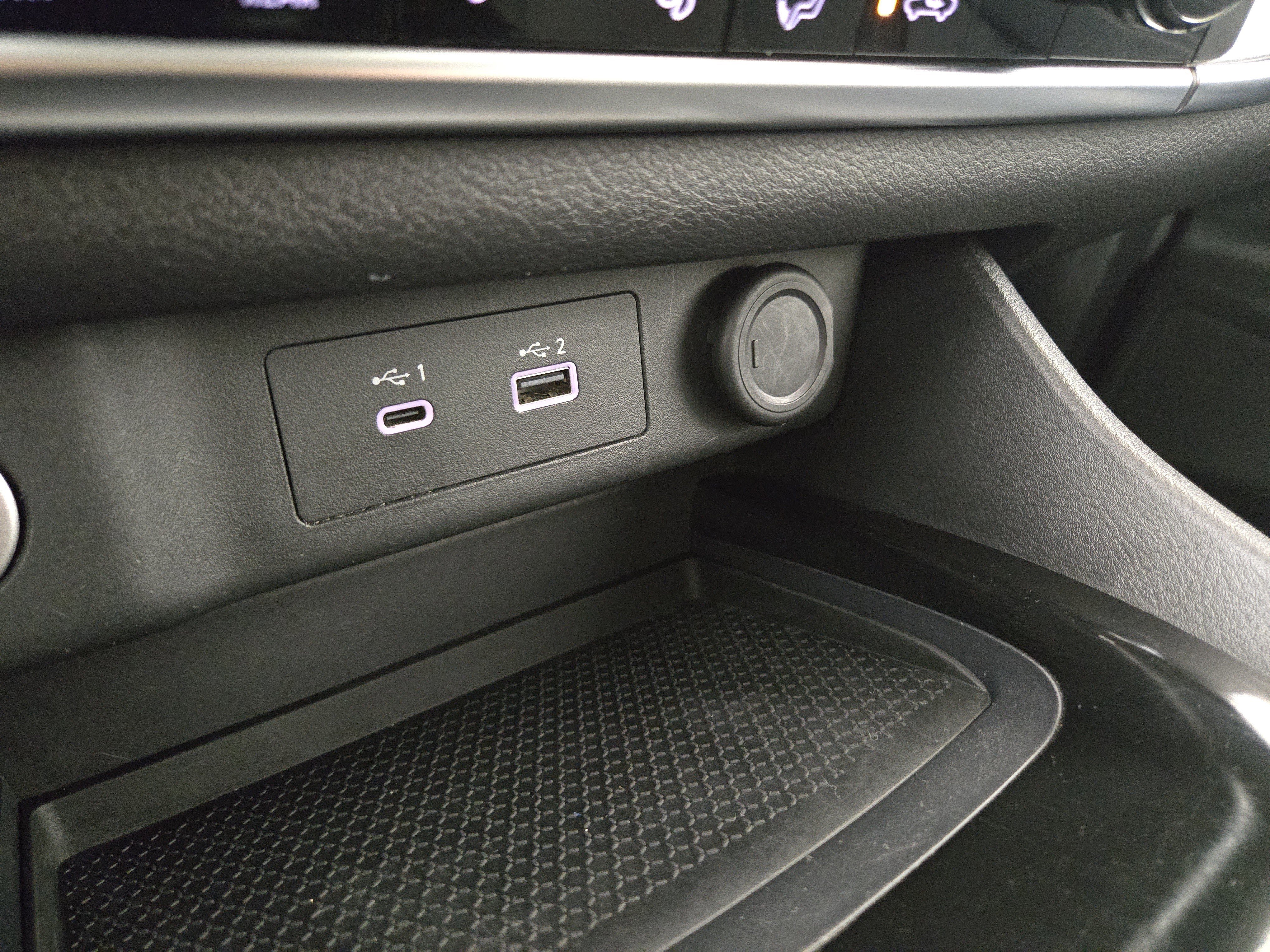 Used 2023 Nissan Rogue SV image 26