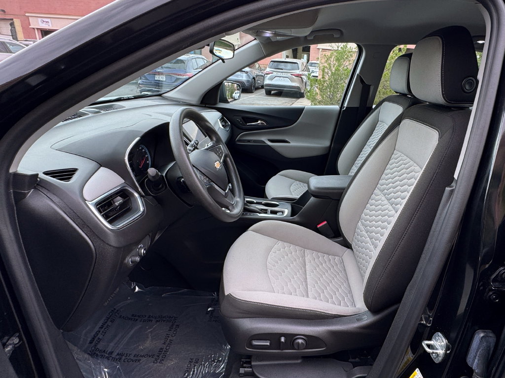 Used 2020 Chevrolet Equinox LS AWD/4WD image 19