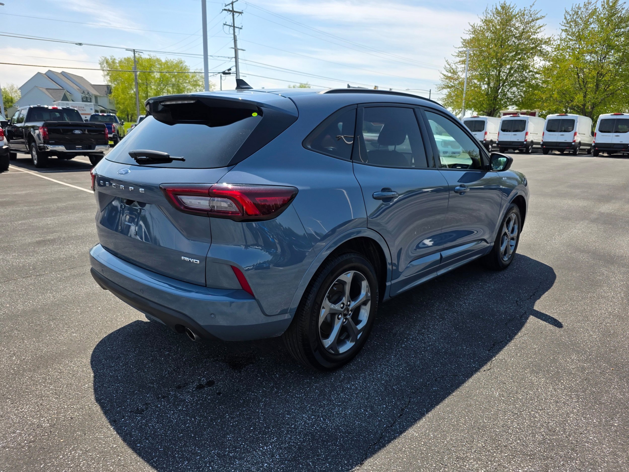 Certified 2023 Ford Escape ST-Line w/ Tech Pack #1 AWD/4WD image 5
