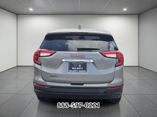 Used 2024 GMC Terrain SLE FWD image 4