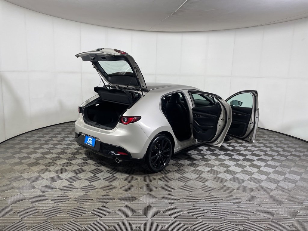 Used 2025 MAZDA MAZDA3 2.5 S Hatchback w/ Premium Pkg image 14