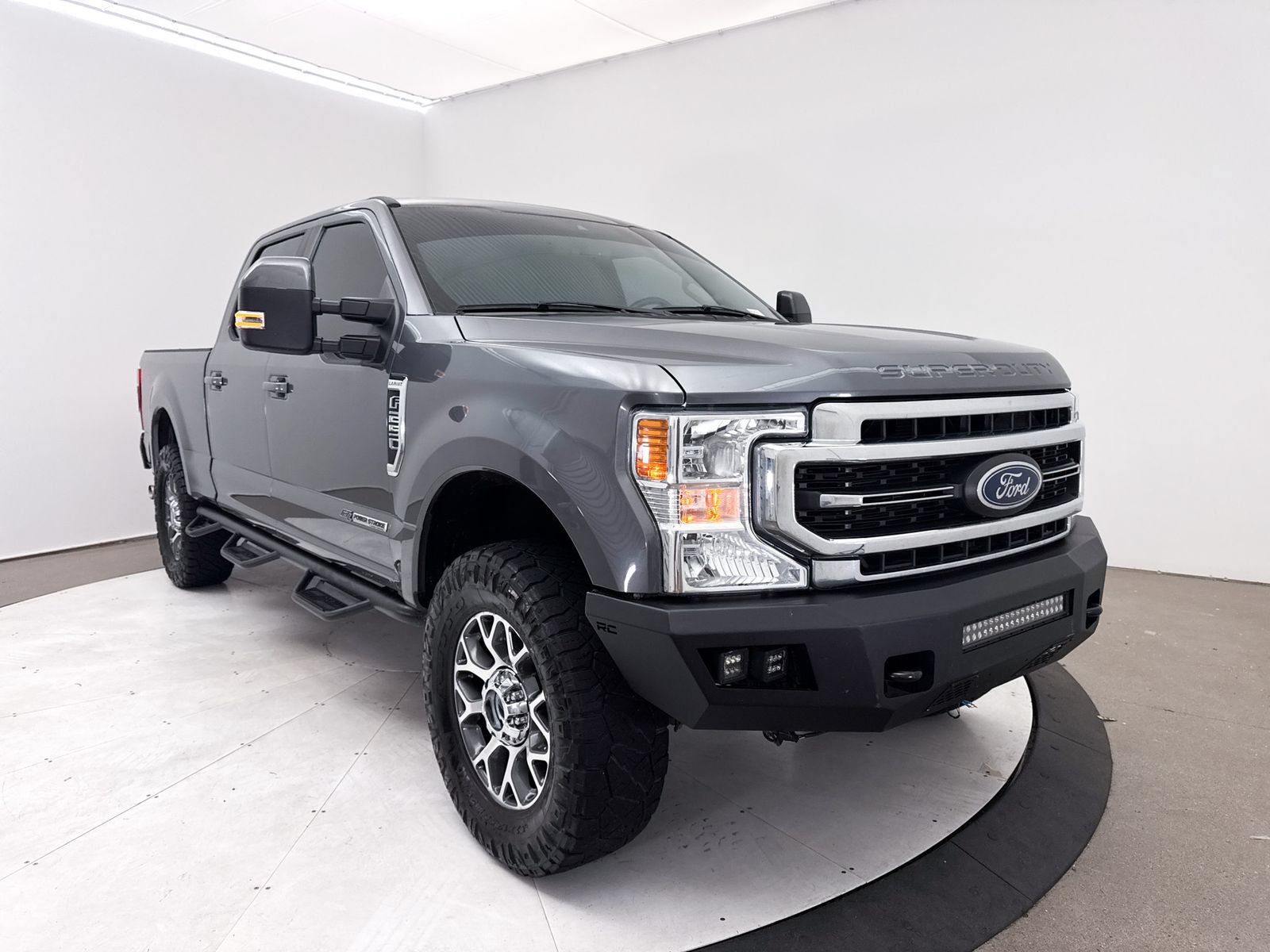 Used 2021 Ford F250 Lariat w/ Lariat Value Package AWD/4WD image 12
