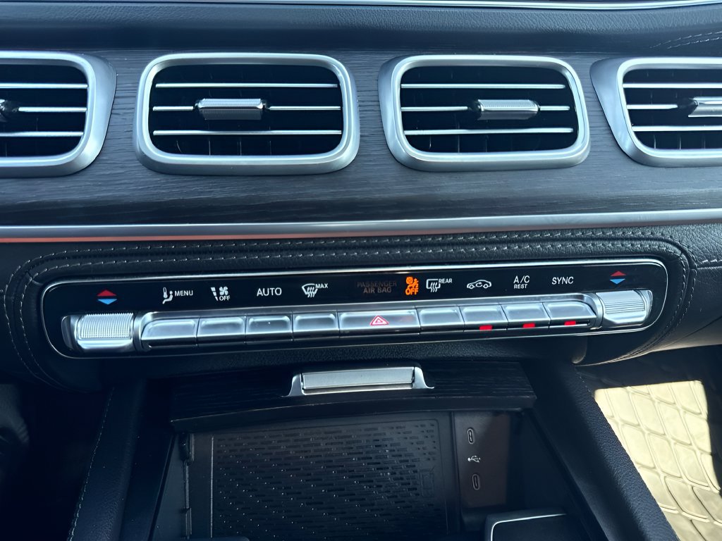 Used 2025 Mercedes-Benz GLS 450 4MATIC image 16