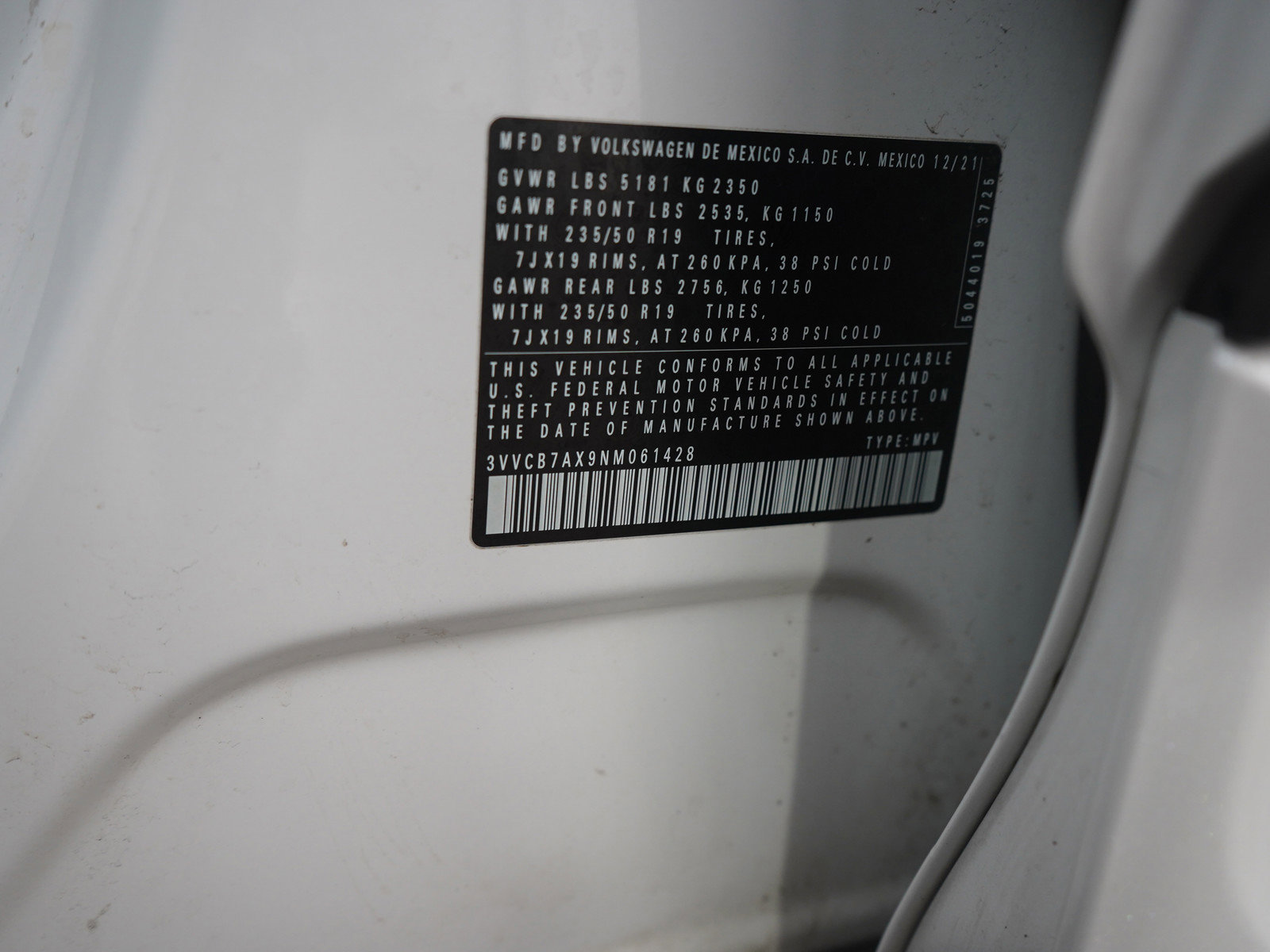 Used 2022 Volkswagen Tiguan SE R-Line image 24