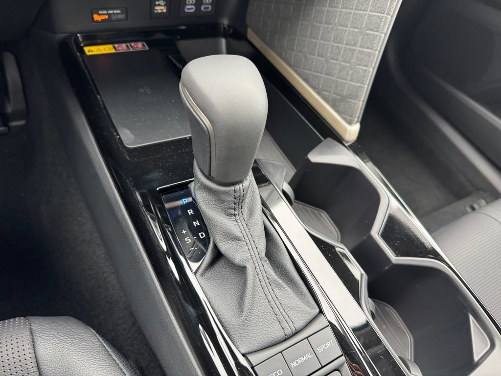 New 2026 Toyota Camry XLE AWD/4WD image 25