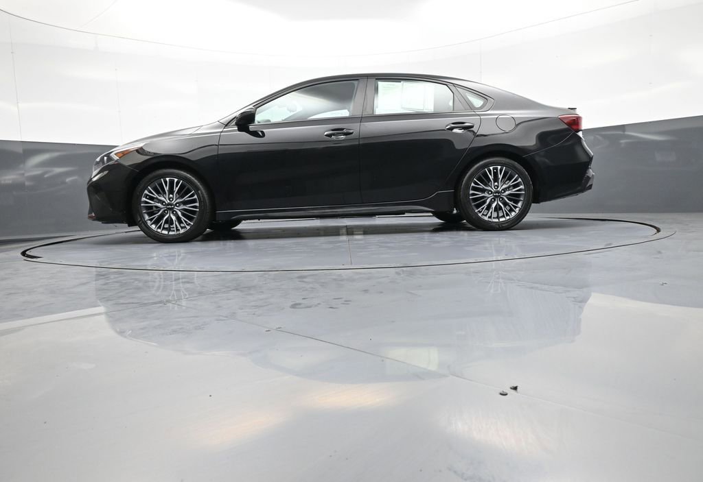 Certified 2023 Kia Forte GT-Line w/ GT-Line Premium Package FWD image 32