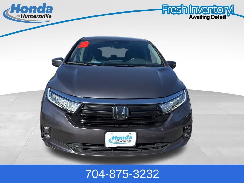 Used 2024 Honda Odyssey EX-L image 3