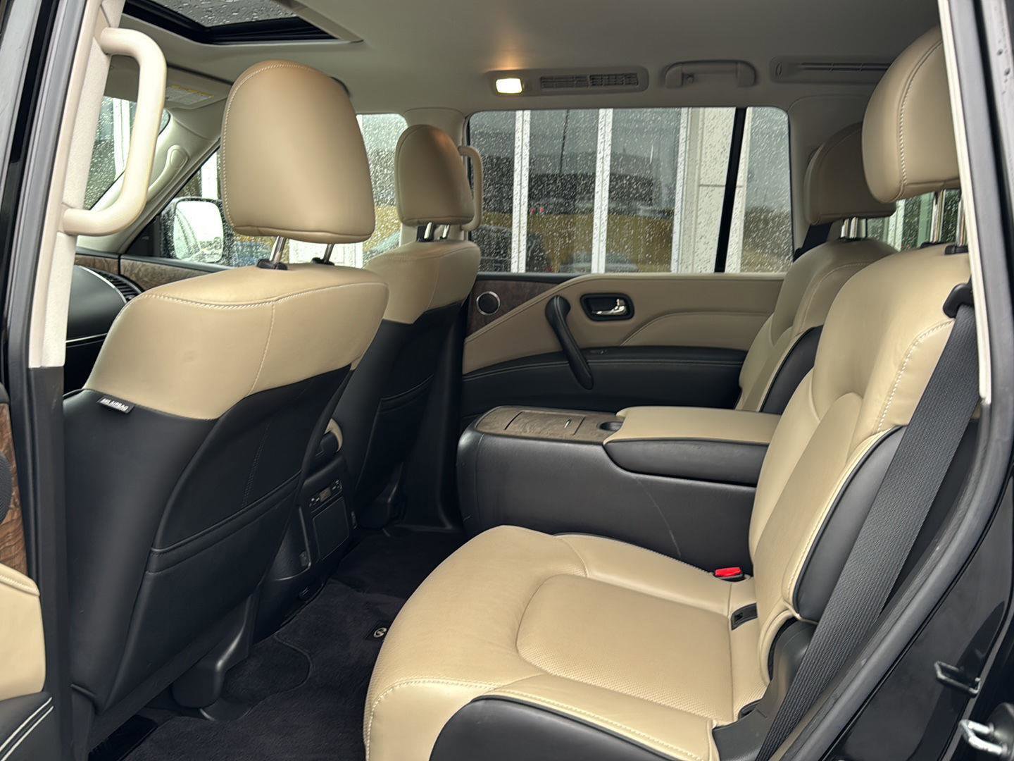 Used 2021 INFINITI QX80 Premium Select w/ Cargo Package image 9