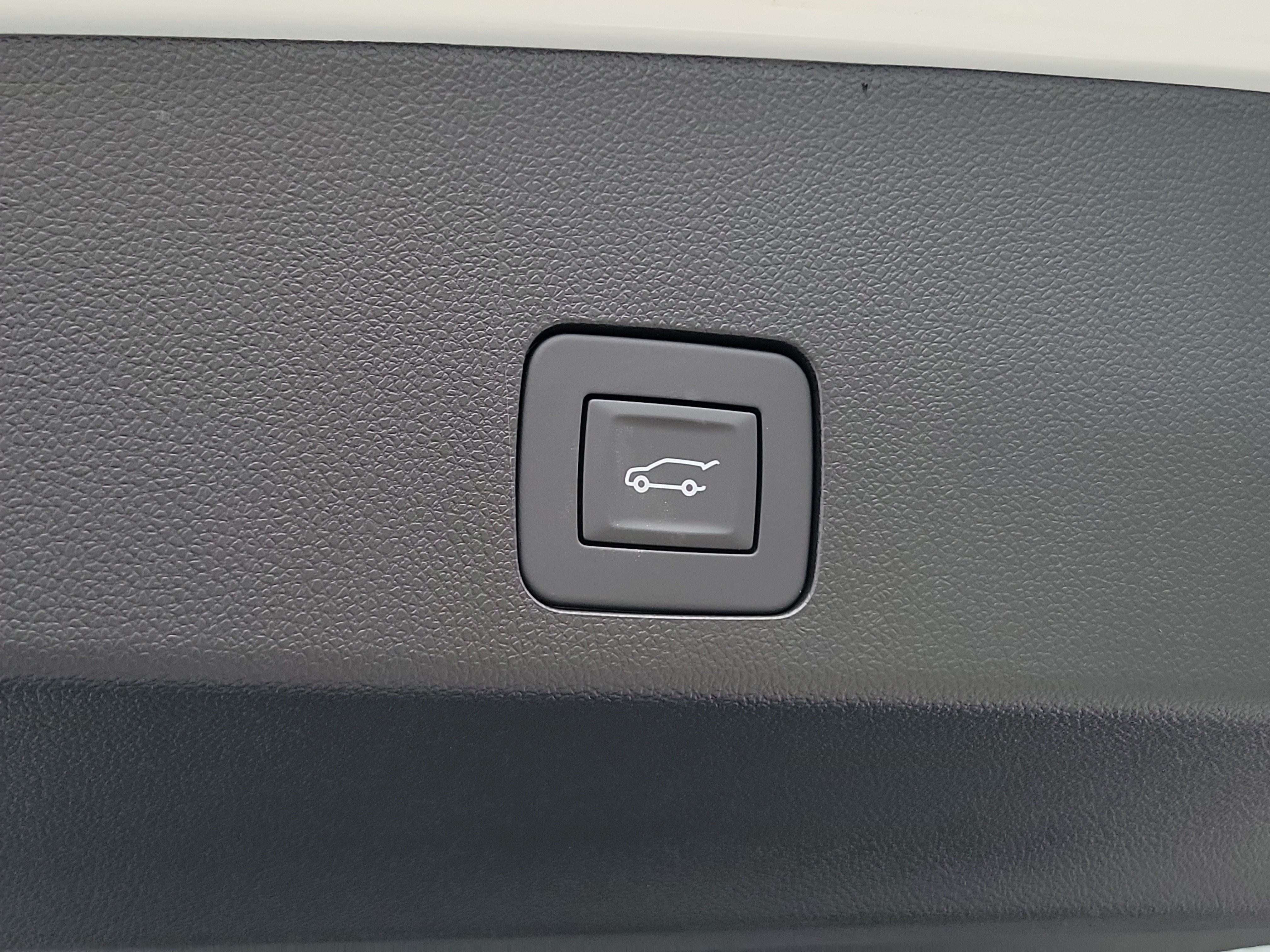 New 2026 Buick Encore GX Preferred w/ Comfort Package FWD image 9