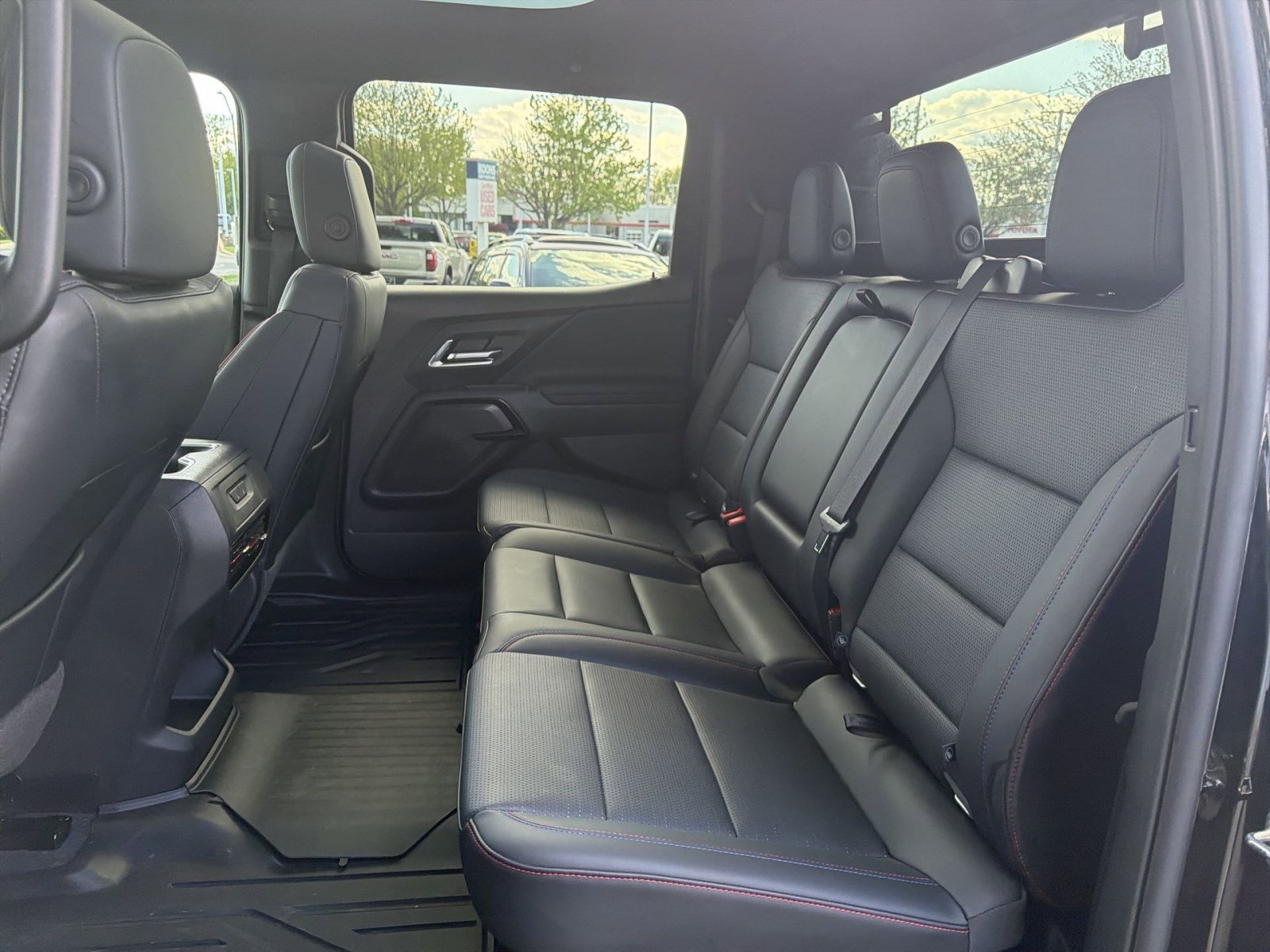 Used 2025 Chevrolet Silverado EV RST image 33