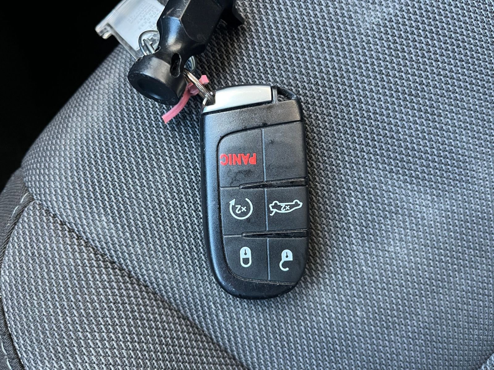 Used 2022 Dodge Charger SXT image 22