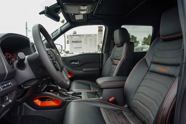 New 2025 Nissan Frontier Pro-X w/ Pro Premium Package image 19