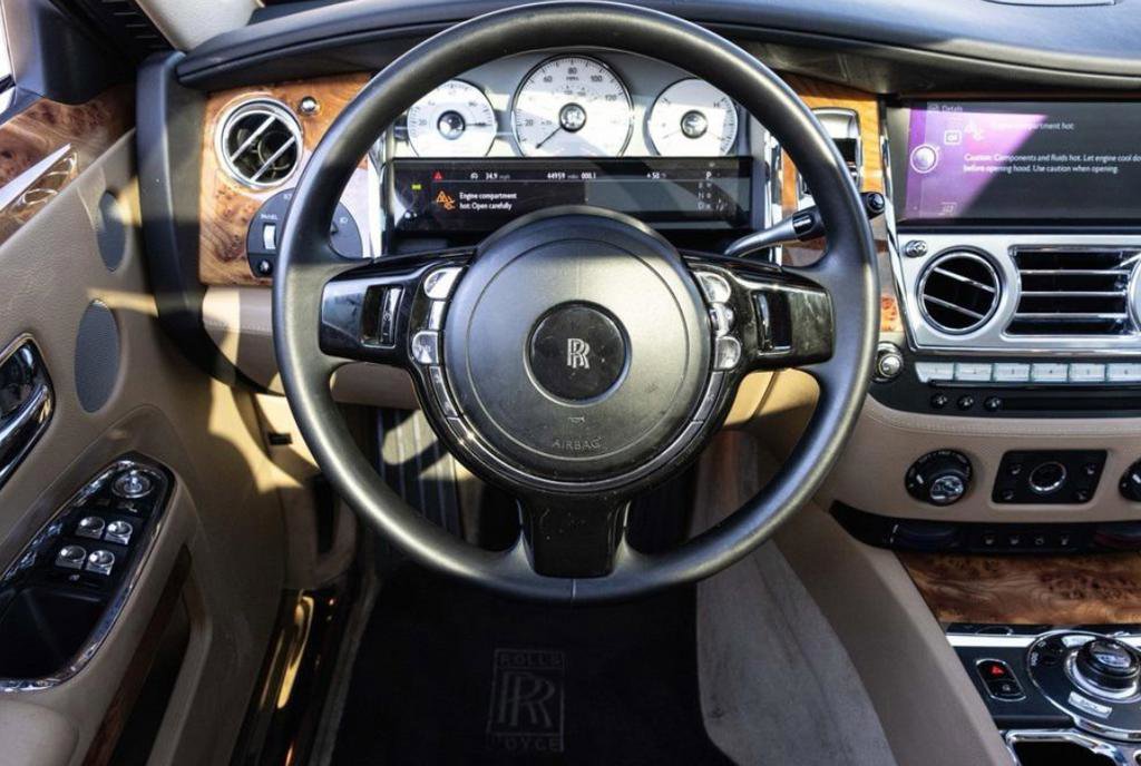 Used 2011 Rolls-Royce Ghost image 10