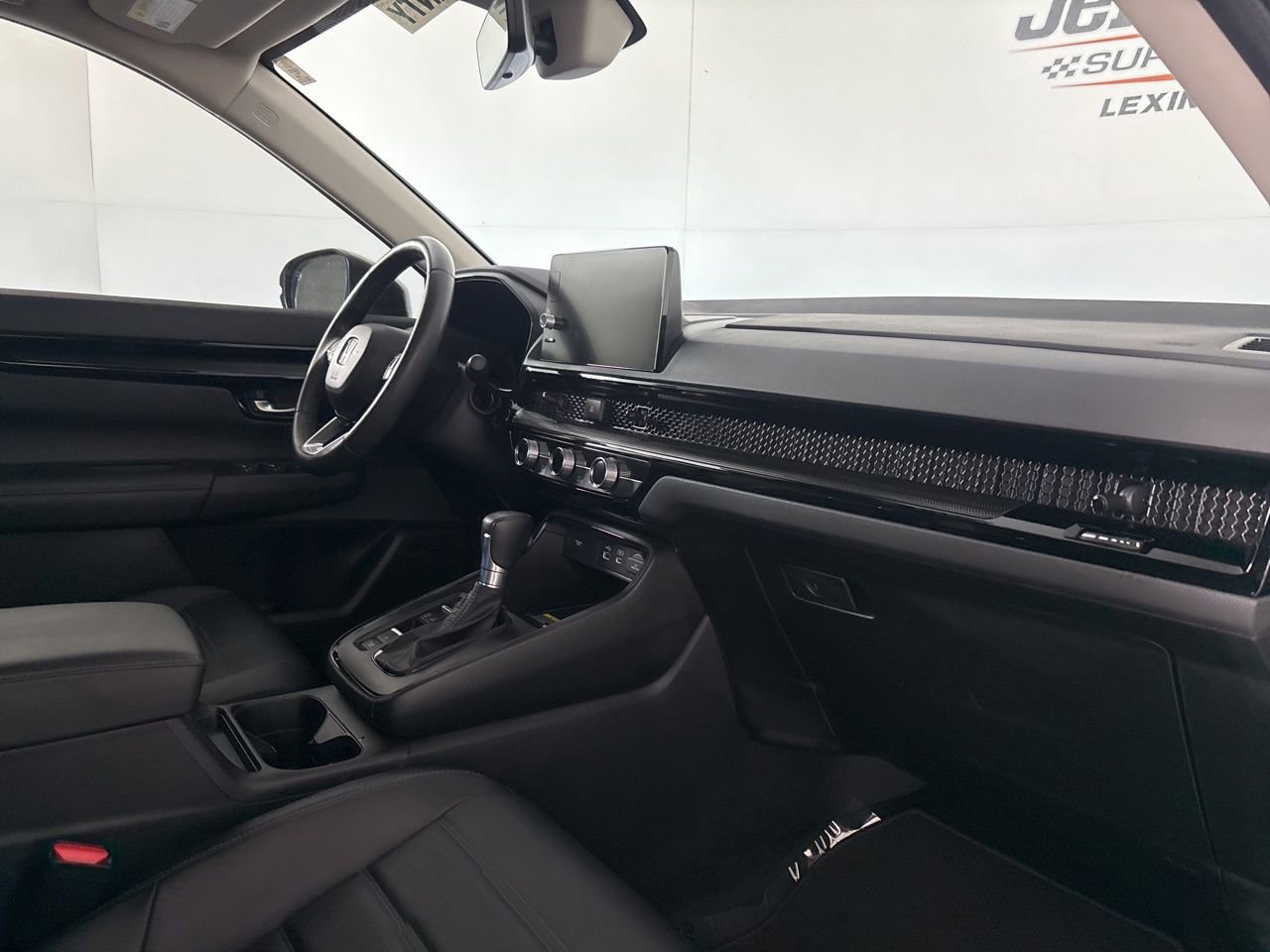 Used 2025 Honda CR-V EX-L image 31