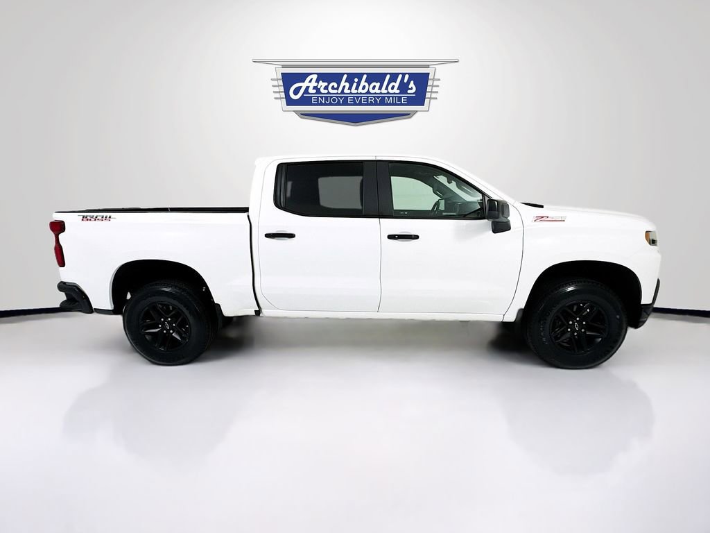 Used 2022 Chevrolet Silverado 1500 LT Trail Boss w/ Convenience Package II AWD/4WD image 9
