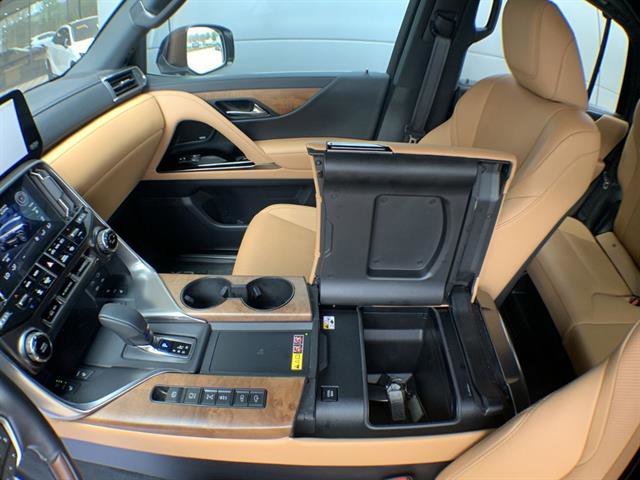 Certified 2025 Lexus LX 700h Luxury w/ Appearance Package image 21
