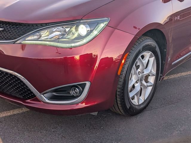Used 2020 Chrysler Pacifica Limited image 10