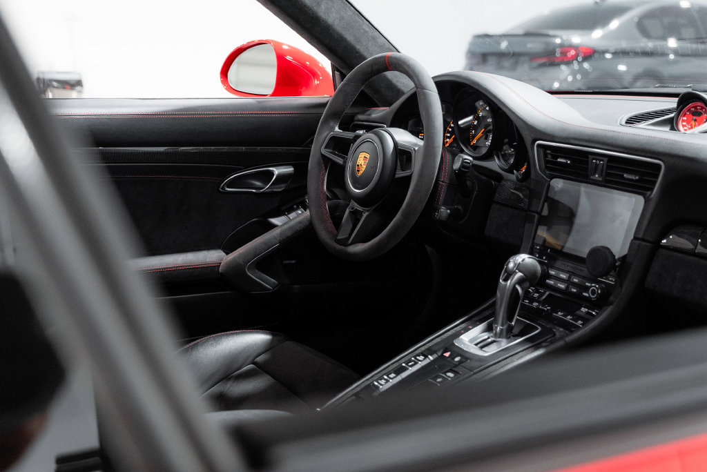 Used 2018 Porsche 911 GT3 RWD image 57