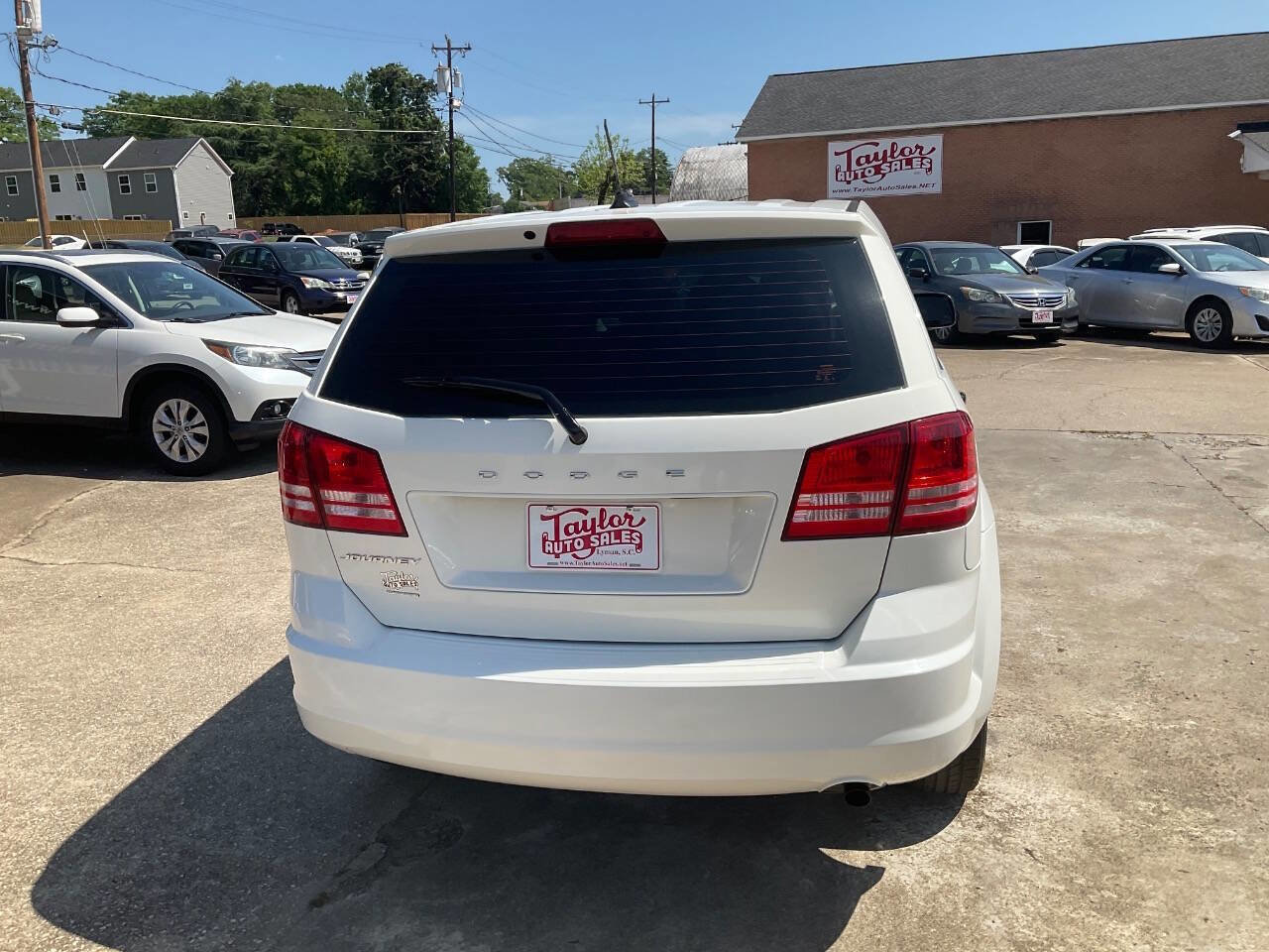 Used 2015 Dodge Journey American Value Package w/ Flexible Seating Group FWD image 4