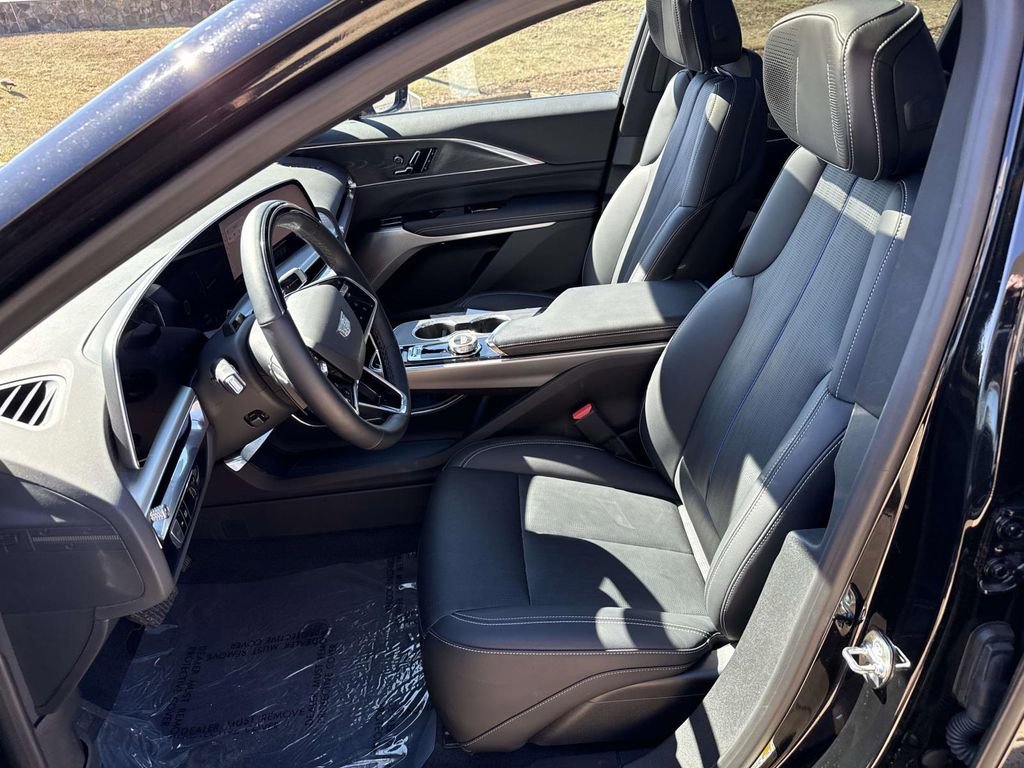 Certified 2024 Cadillac Lyriq Luxury w/ LPO, Floor Liner Package image 6