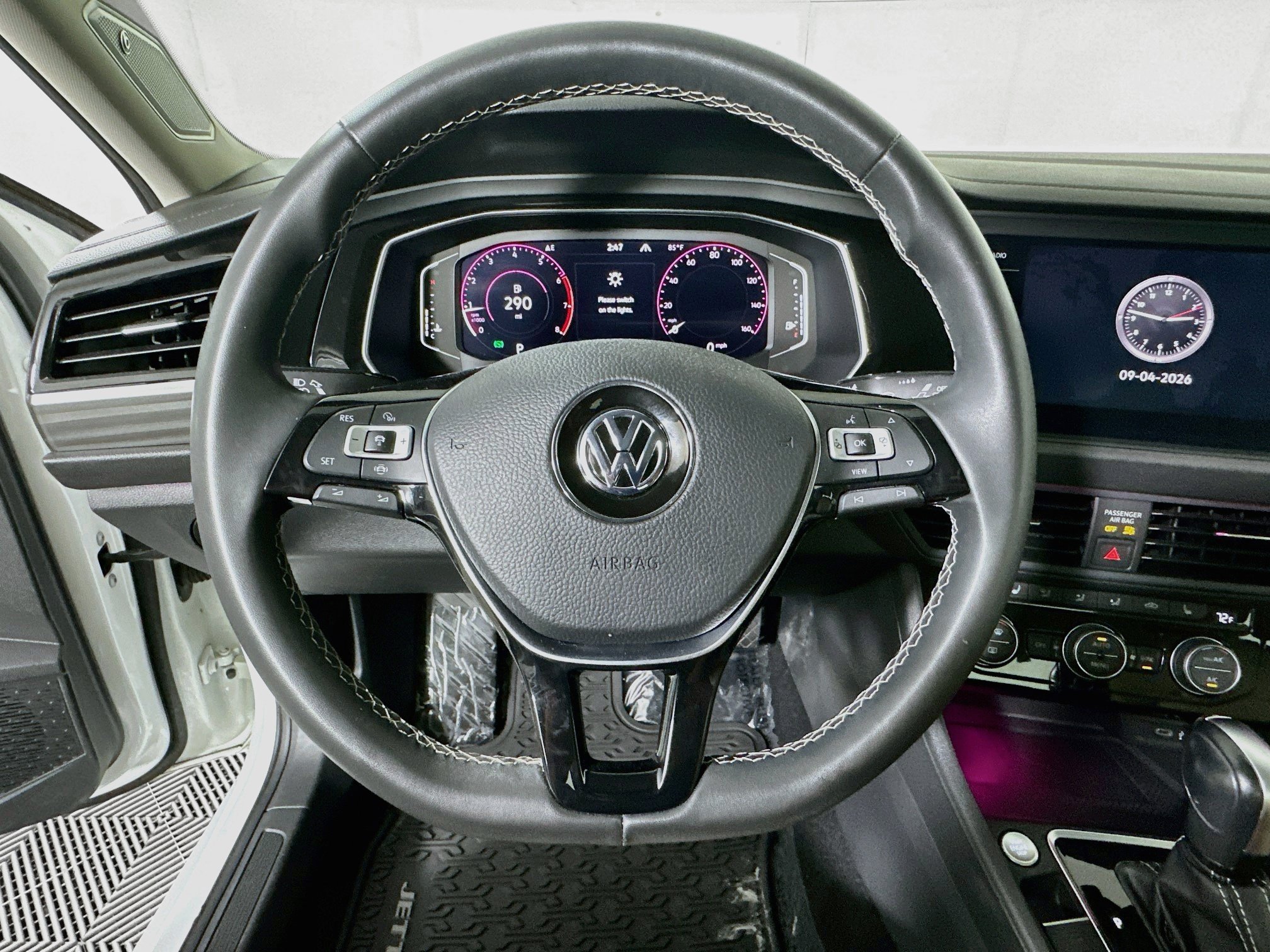 Used 2021 Volkswagen Jetta SEL FWD image 15