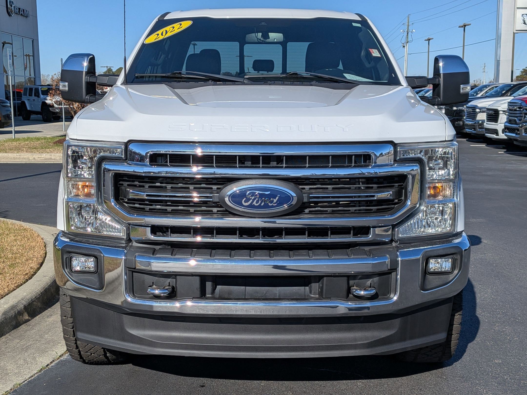 Used 2022 Ford F350 Lariat w/ Chrome Package image 2