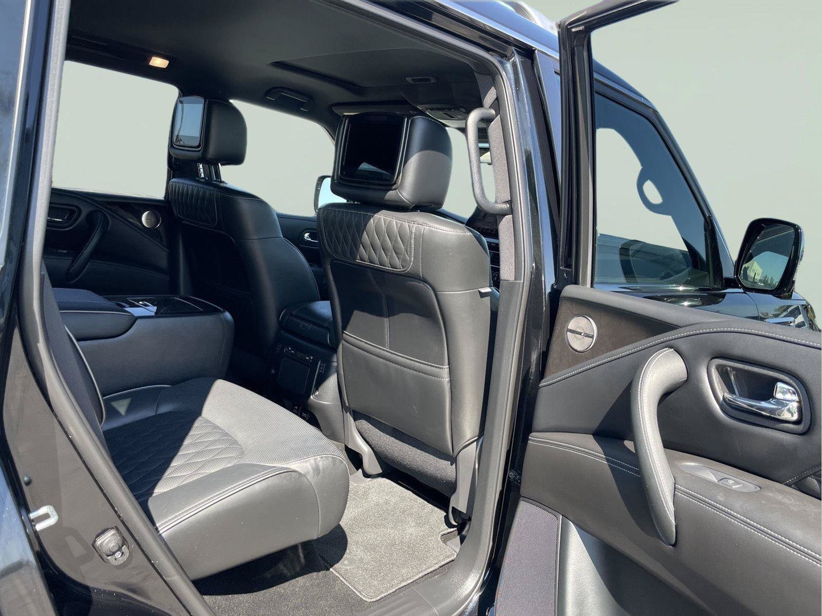 Used 2023 INFINITI QX80 Sensory w/ Cargo Package AWD/4WD image 22