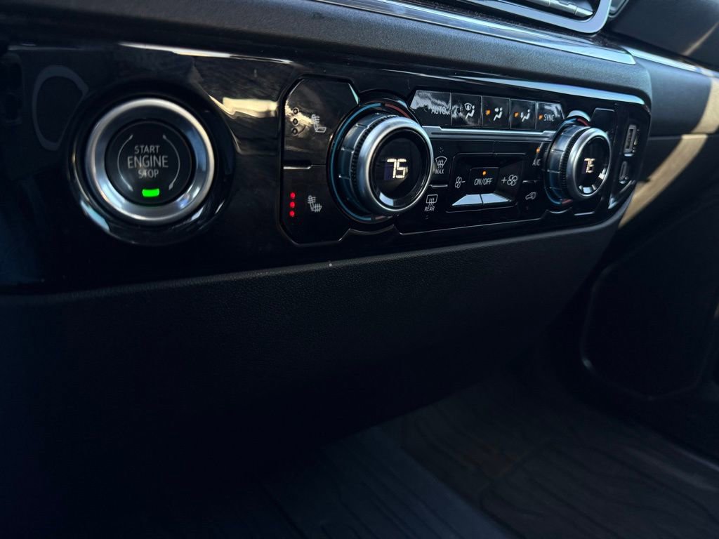 Used 2024 GMC Sierra 1500 Elevation image 19