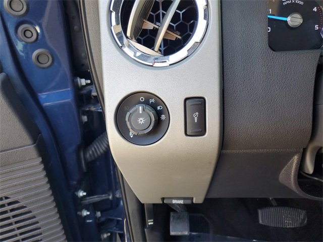 Used 2016 Ford F250 Lariat w/ Chrome Package image 13