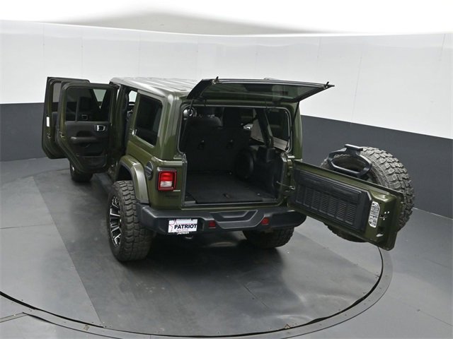 Used 2021 Jeep Wrangler Unlimited Sahara w/ Uconnect 4C Nav & Sound Group image 51