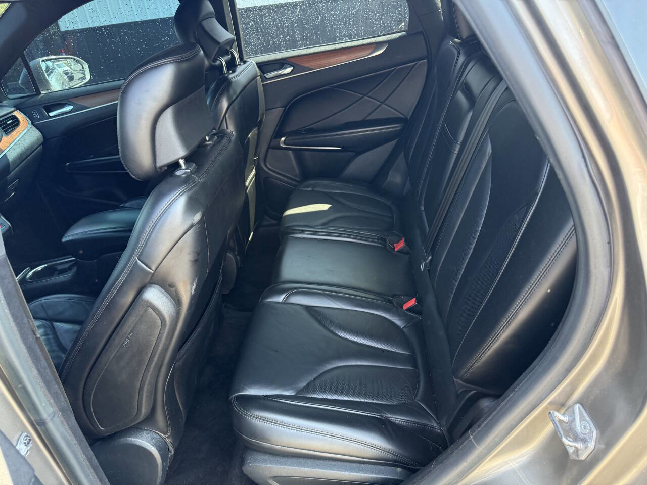 Used 2017 Lincoln MKC Select image 16