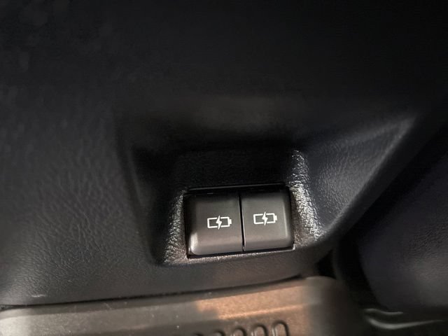 Used 2023 Toyota 4Runner Limited AWD/4WD image 13