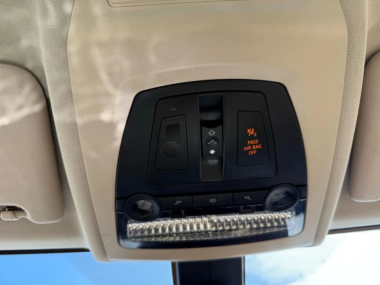 Used 2013 BMW 528i Sedan image 16