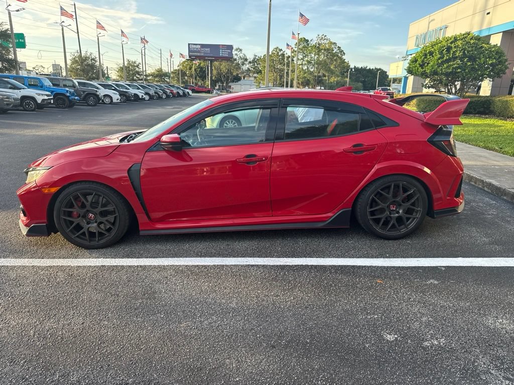 Used 2017 Honda Civic Type R image 4