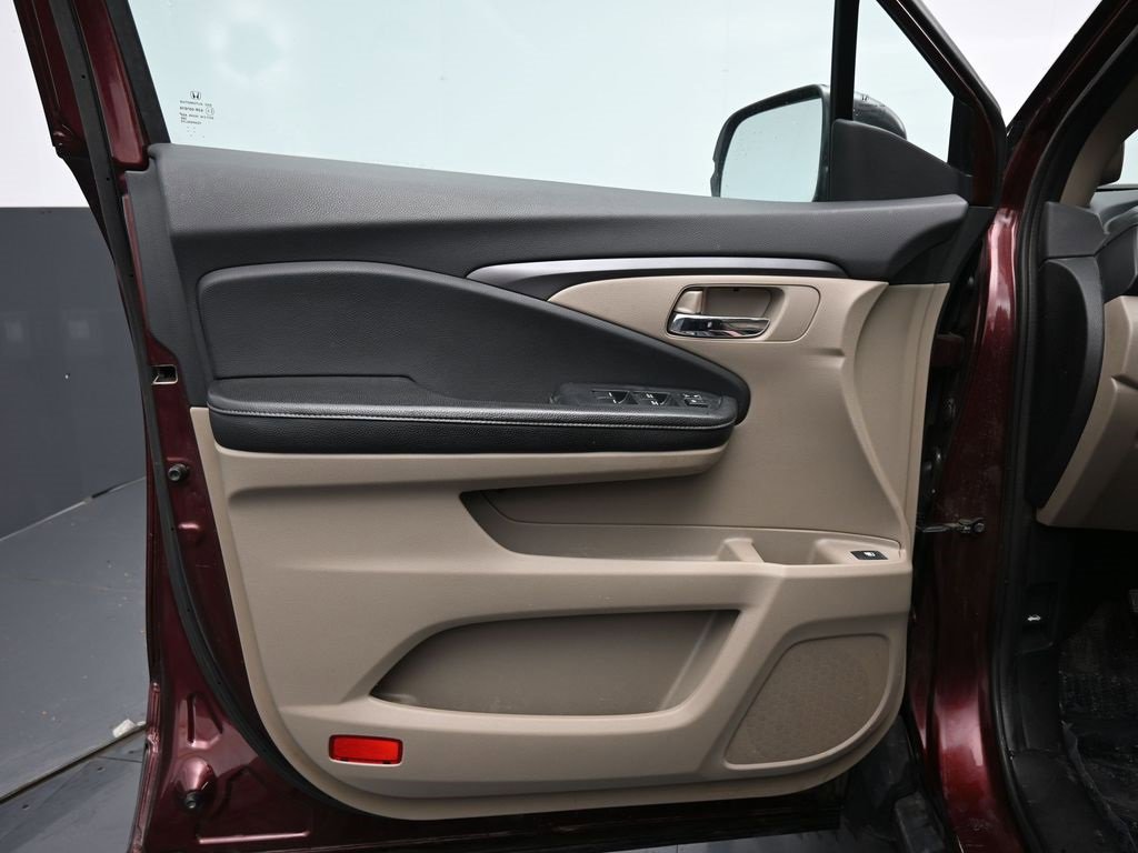 Used 2017 Honda Ridgeline RTL image 30