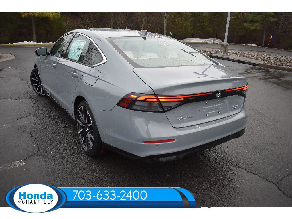New 2026 Honda Accord Hybrid Touring image 5