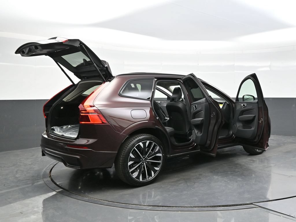 New 2026 Volvo XC60 T8 Ultra w/ Climate Package AWD/4WD image 43