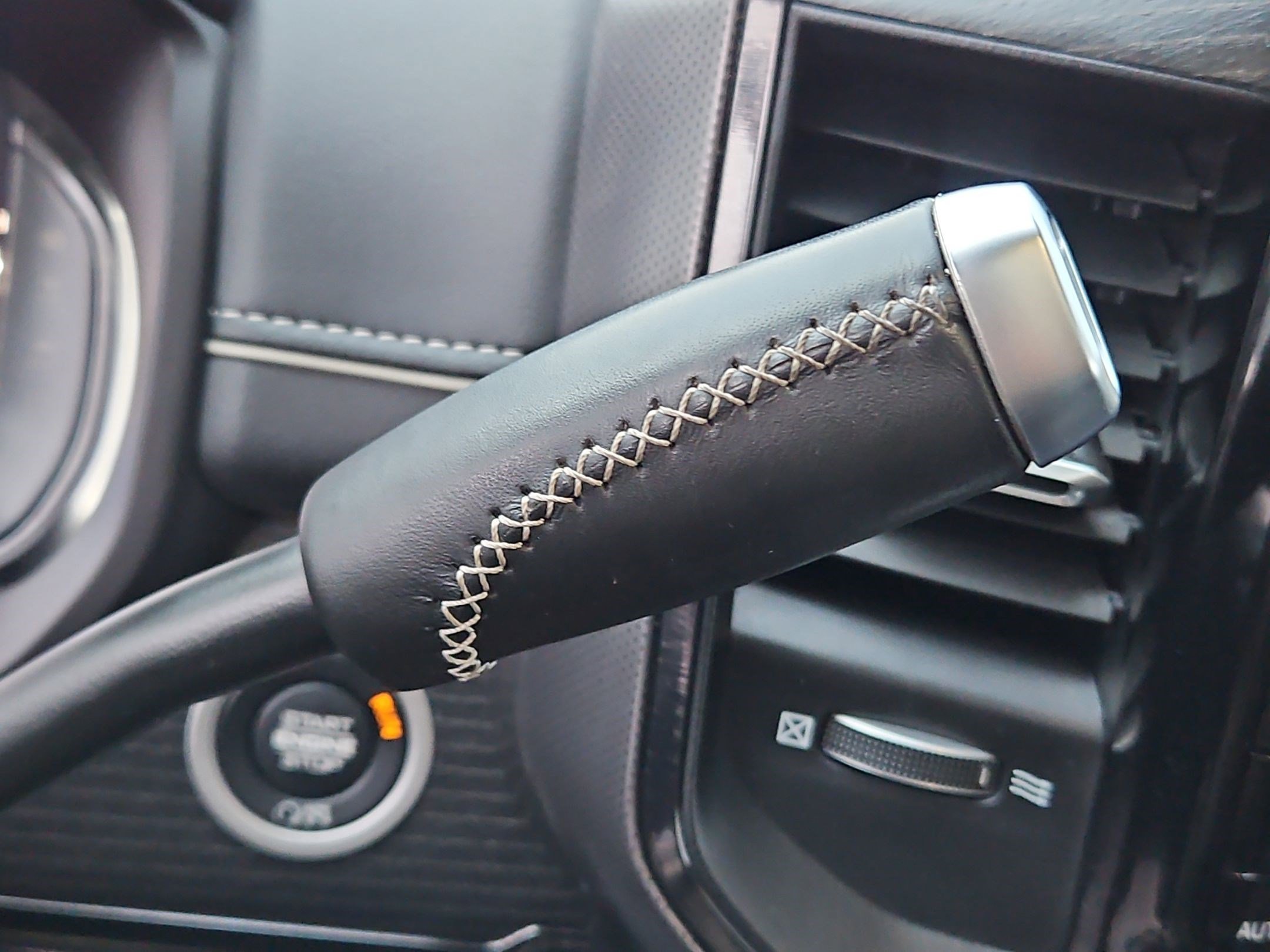 Used 2023 RAM 3500 Limited image 30