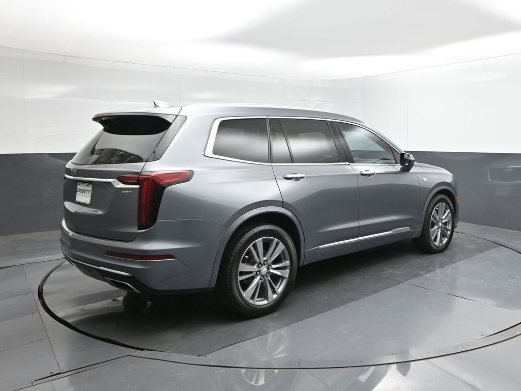 Used 2021 Cadillac XT6 Premium Luxury FWD image 8