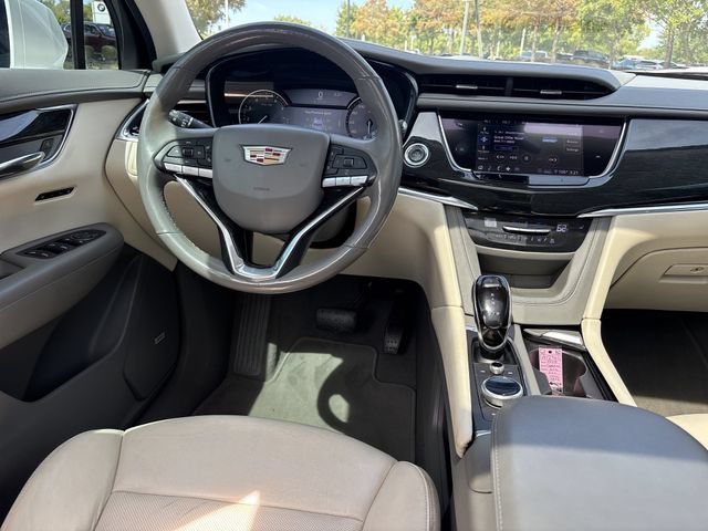 Used 2020 Cadillac XT6 Premium Luxury FWD image 20