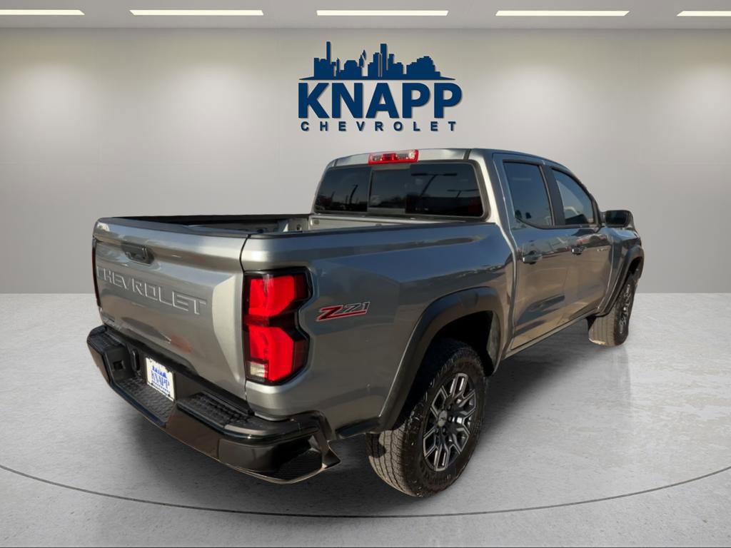 Used 2024 Chevrolet Colorado Z71 w/ Z71 Convenience Package 2 image 5