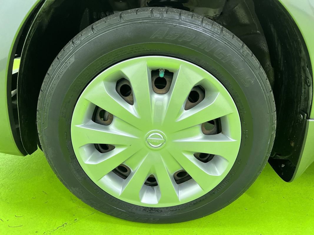 Used 2017 Nissan Versa S Plus FWD image 14