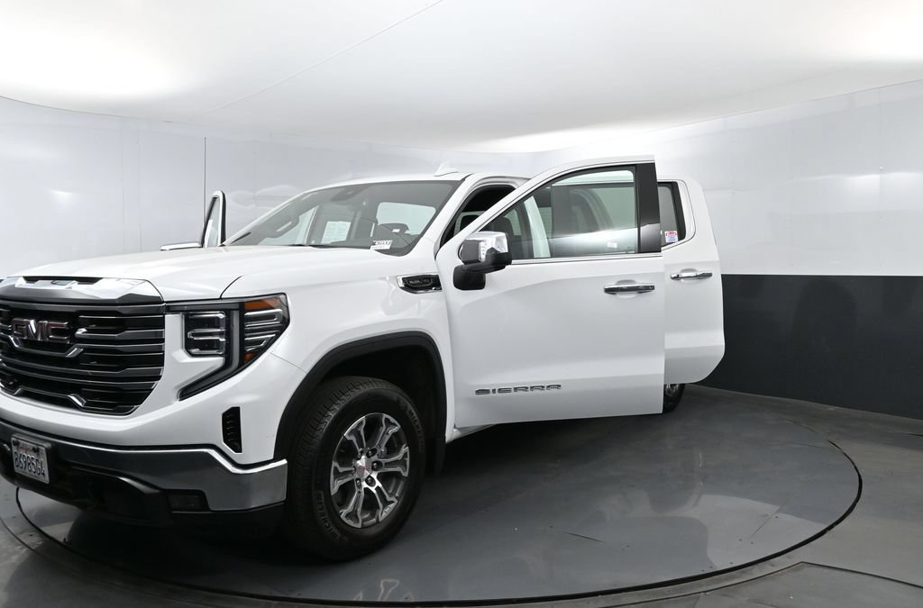 Used 2026 GMC Sierra 1500 SLT RWD image 24